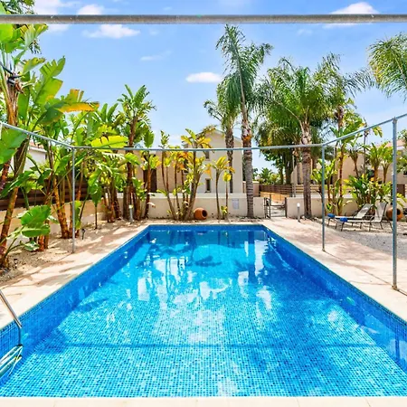 Villa Venus By Ezoria Perivolia