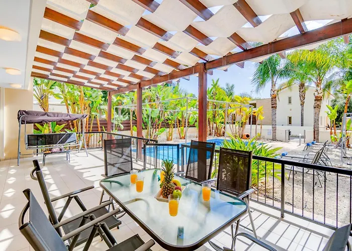 Venus By Ezoria * Perivólia